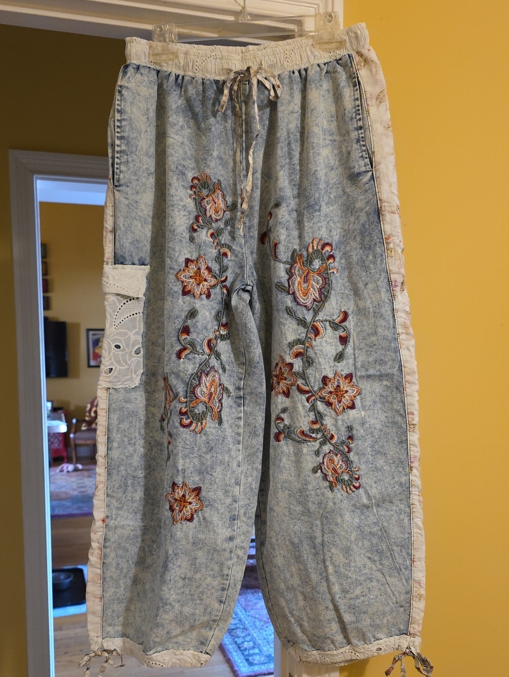 POL Embroidered Pants/Joggers